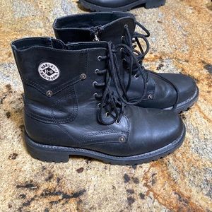 Ladies Harley Davidson boots